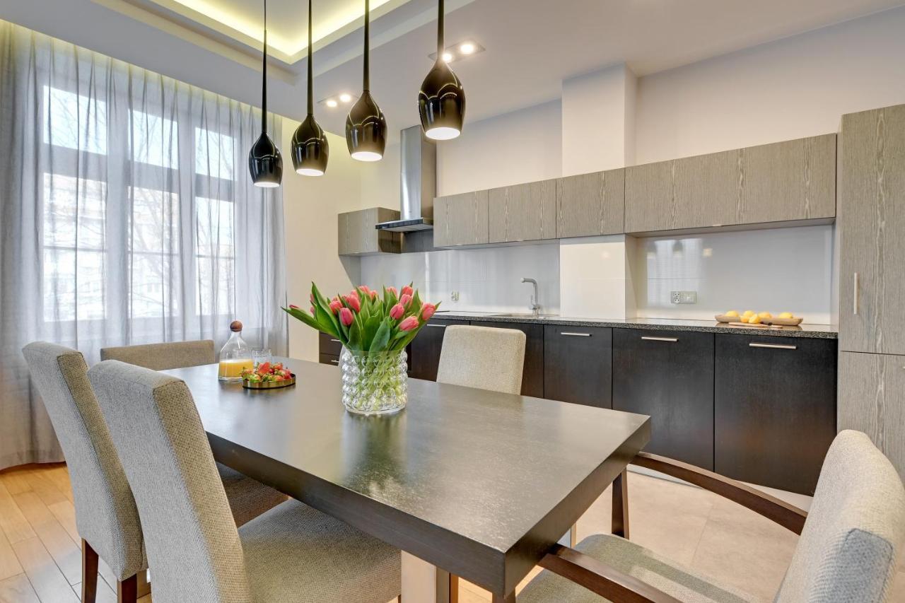 Premium Residence By Welcome Apartment غدانسك المظهر الخارجي الصورة